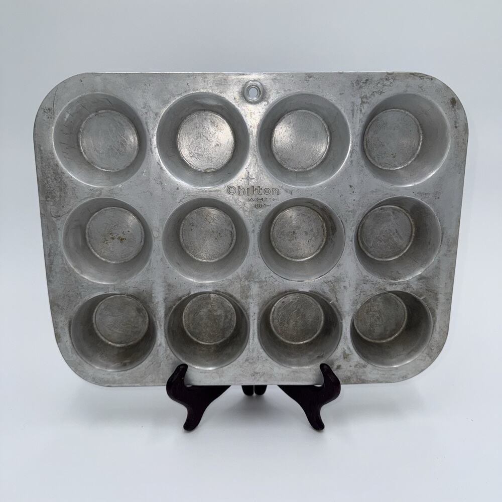 Vintage Chilton Ware 604-1 Aluminum Cupcake Muffin 12 Tin Pan Baking Kitchen